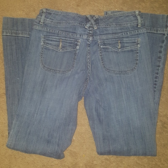 ➡️ REDUCED PRICE ⬅️White House Black Market jean - Picture 2 of 2